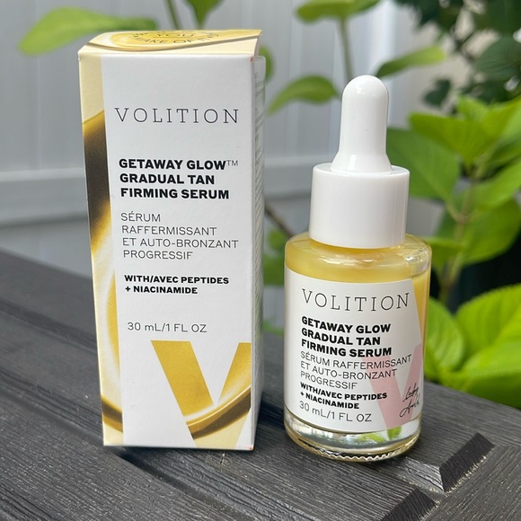Volition - Getaway Glow - Gradual Tan Firming Facial Serum - Picture 1 of 10